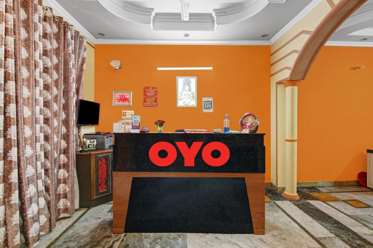ホテル Oyo Galaxy Plaza ガーズィヤーバード エクステリア 写真